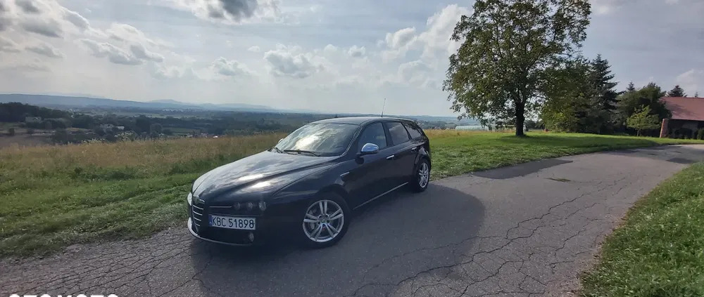 alfa romeo 159 małopolskie Alfa Romeo 159 cena 20000 przebieg: 214380, rok produkcji 2009 z Szczecinek